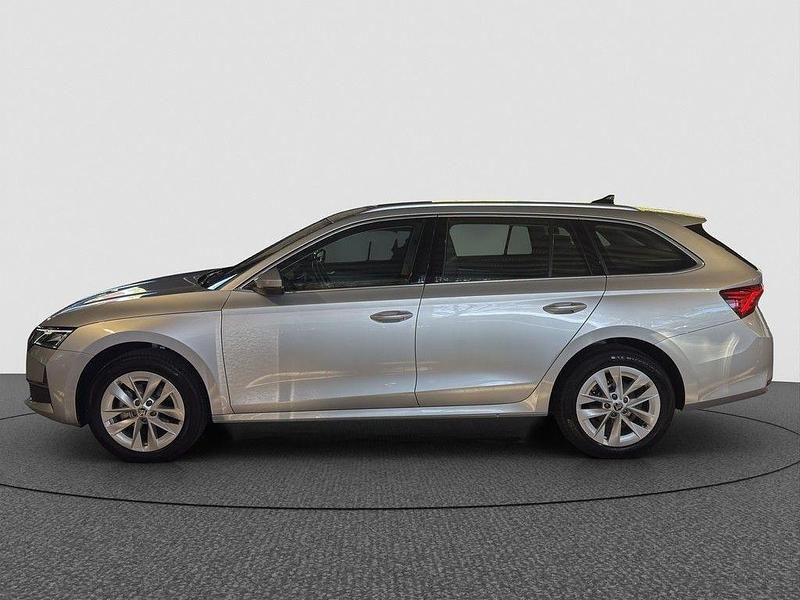 Gebraucht Skoda Octavia Selection 150 PS (110 kW) 2024 Silber Kombi