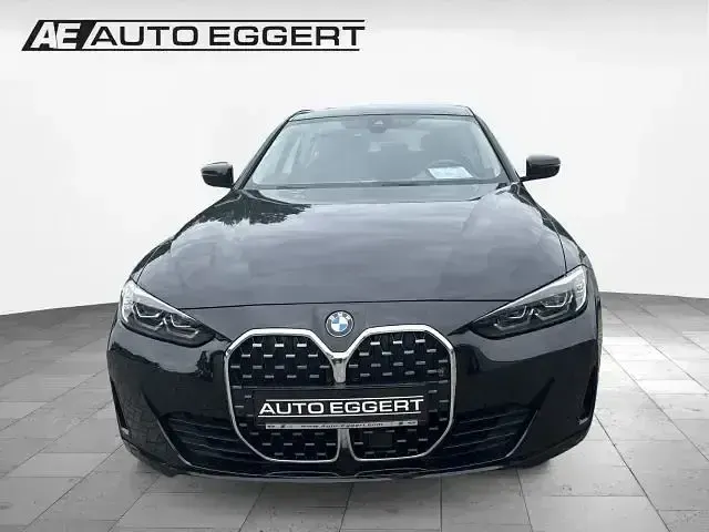 Gebraucht BMW 420 Coupé Sport Line 184 PS (135 kW) 2023 Schwarz Coupé