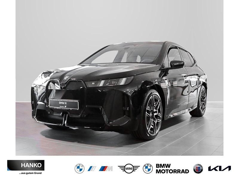 Black sapphire Neu 2025 BMW iX Comfort Edition SUV | 97.500 € - Bild 1/4