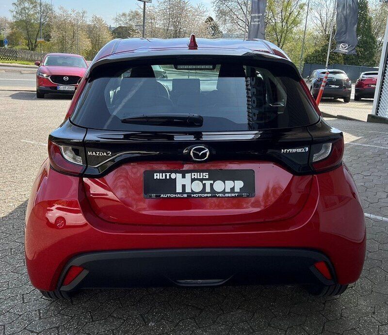 Gebraucht Mazda 2 116 PS (85 kW) 2023 Formal red Kleinwagen