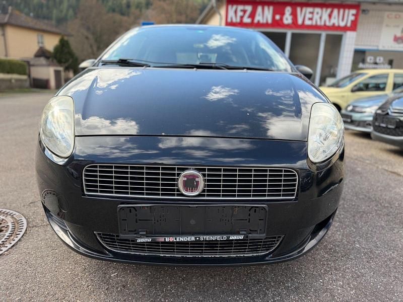 Gebraucht Fiat Grande Punto Active 77 PS (56 kW) 2009 Schwarz Kleinwagen