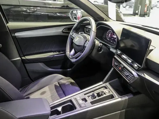 Gebraucht Cupra Leon 150 PS (110 kW) 2023 Magnetic tech Kombi