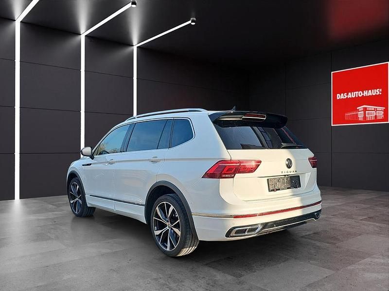 Gebraucht VW Tiguan Allspace R-line 200 PS (147 kW) 2022 Weiß SUV