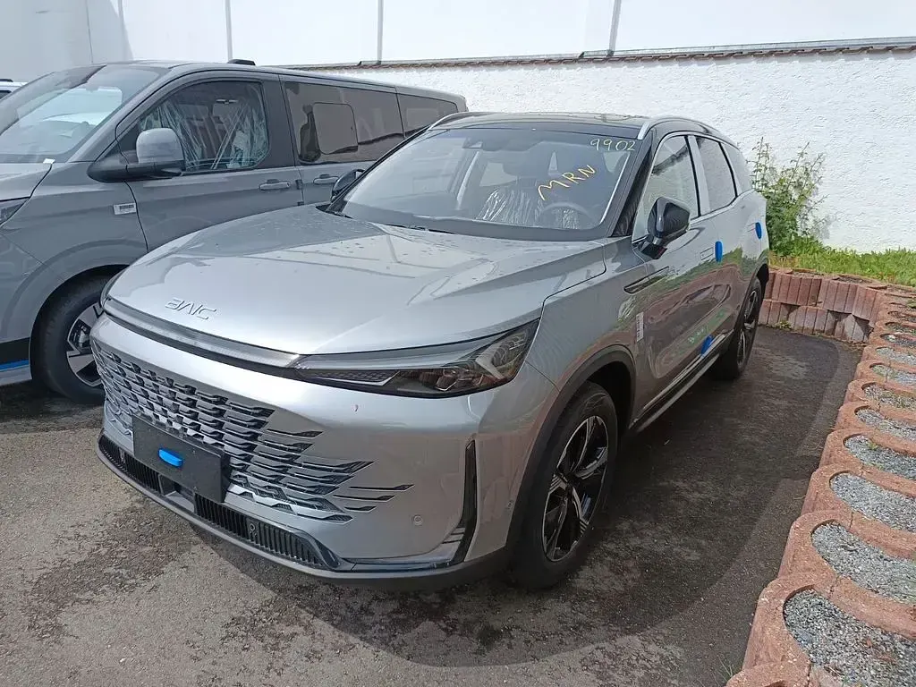Neu Baic X75 177 PS (130 kW) 2026 Grau SUV