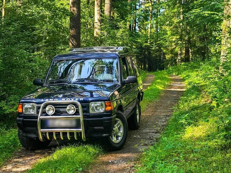 Blau Gebraucht 1998 Land Rover Discovery 2 SUV | 12.000 € - Bild 1/4