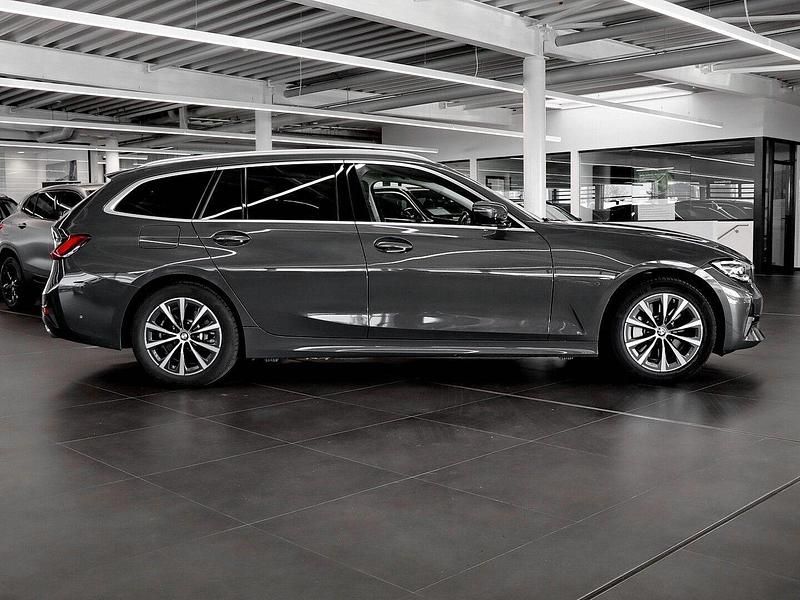 Second-hand BMW 330e Advantage 252 CP (185 kW) 2020 Gri Break