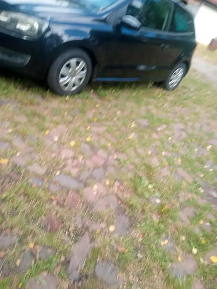 Gebraucht VW Polo 60 PS (44 kW) 2010 Schwarz Kleinwagen