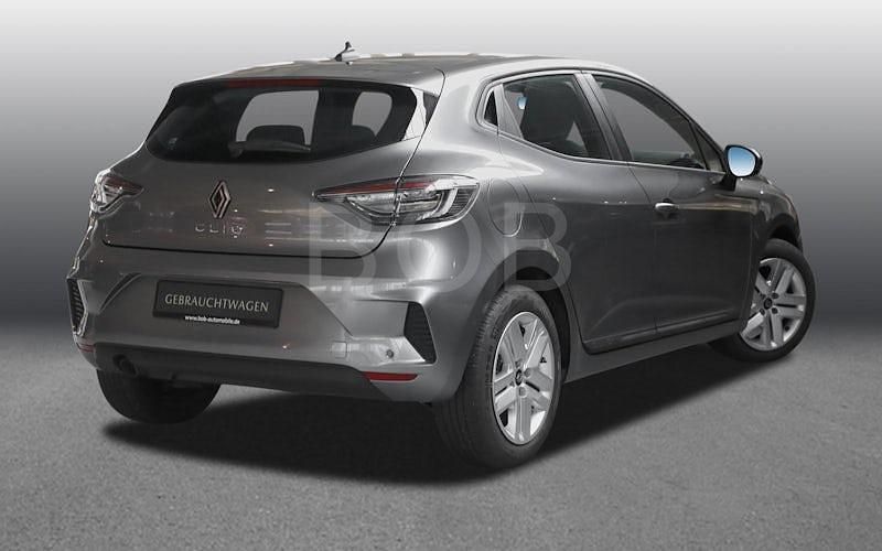 Usado Renault Clio V Evolution 115 HP (84 kW) 2025 Cinzento Sedan