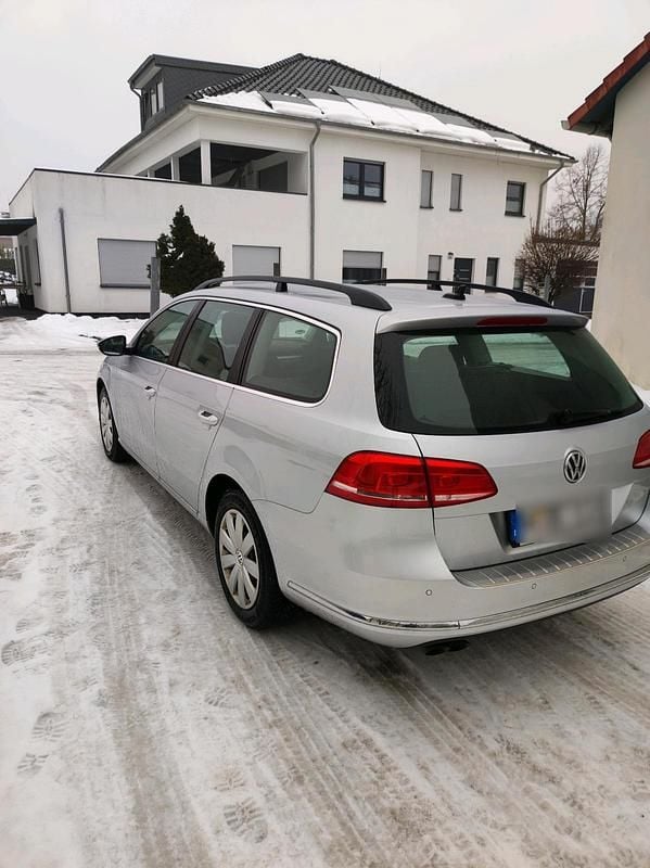 Gebraucht VW Passat 140 PS (102 kW) 2014 Silber Kombi