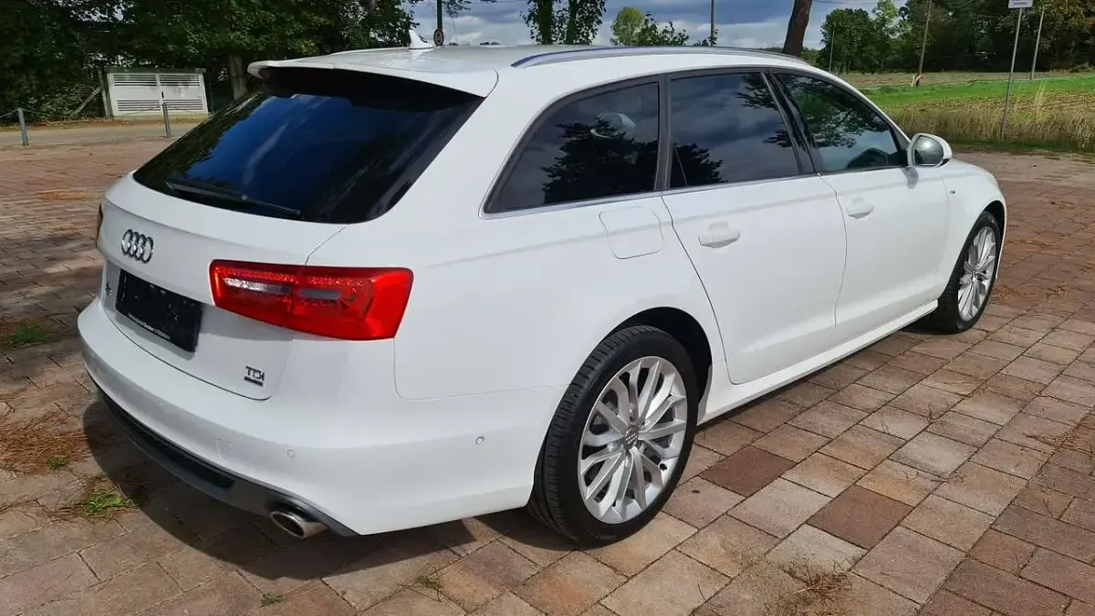 Używany Audi A6 S-Line 313 KM (230 kW) 2014 Biały Kombi