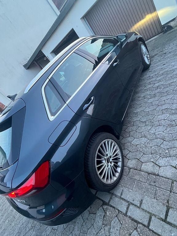 Gebraucht Audi A3 Ambiente 150 PS (110 kW) 2022 Grau Limousine