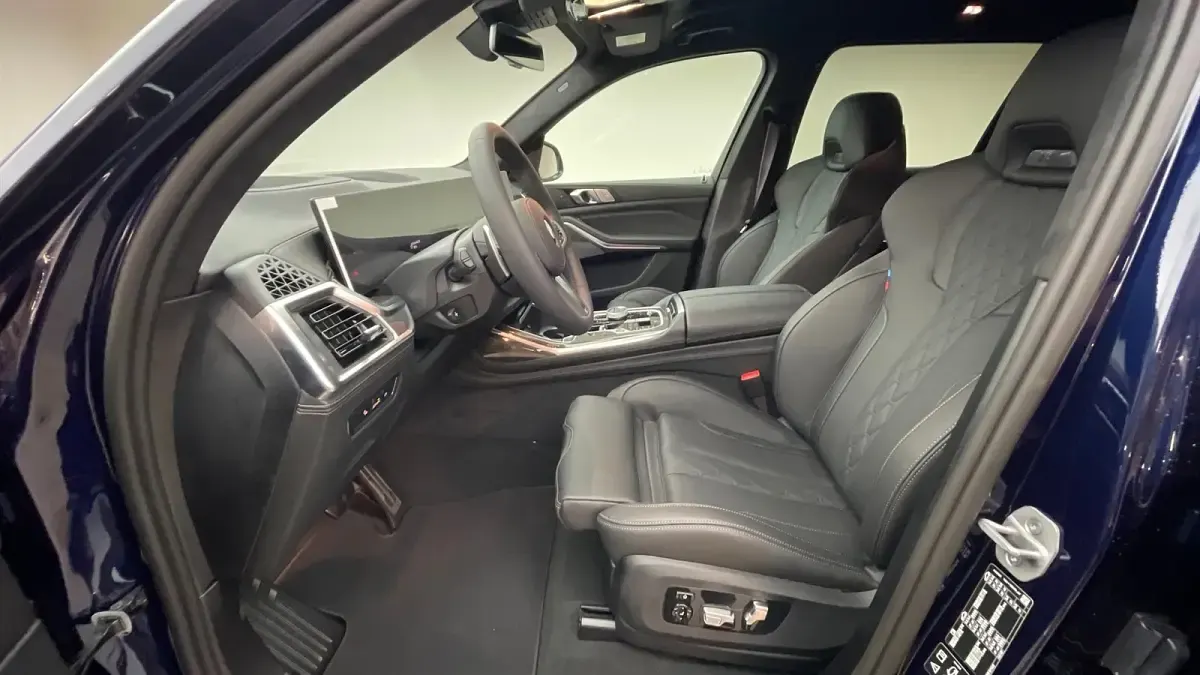 Neu BMW X7 Comfort Edition 352 PS (258 kW) 2026 Bmw individual tansanitblau met SUV