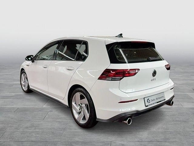Gebraucht VW Golf VIII GTI 245 PS (180 kW) 2023 Weiß Limousine