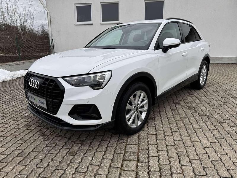 Gebraucht Audi Q3 Advanced 150 PS (110 kW) 2023 Arkonaweiß SUV
