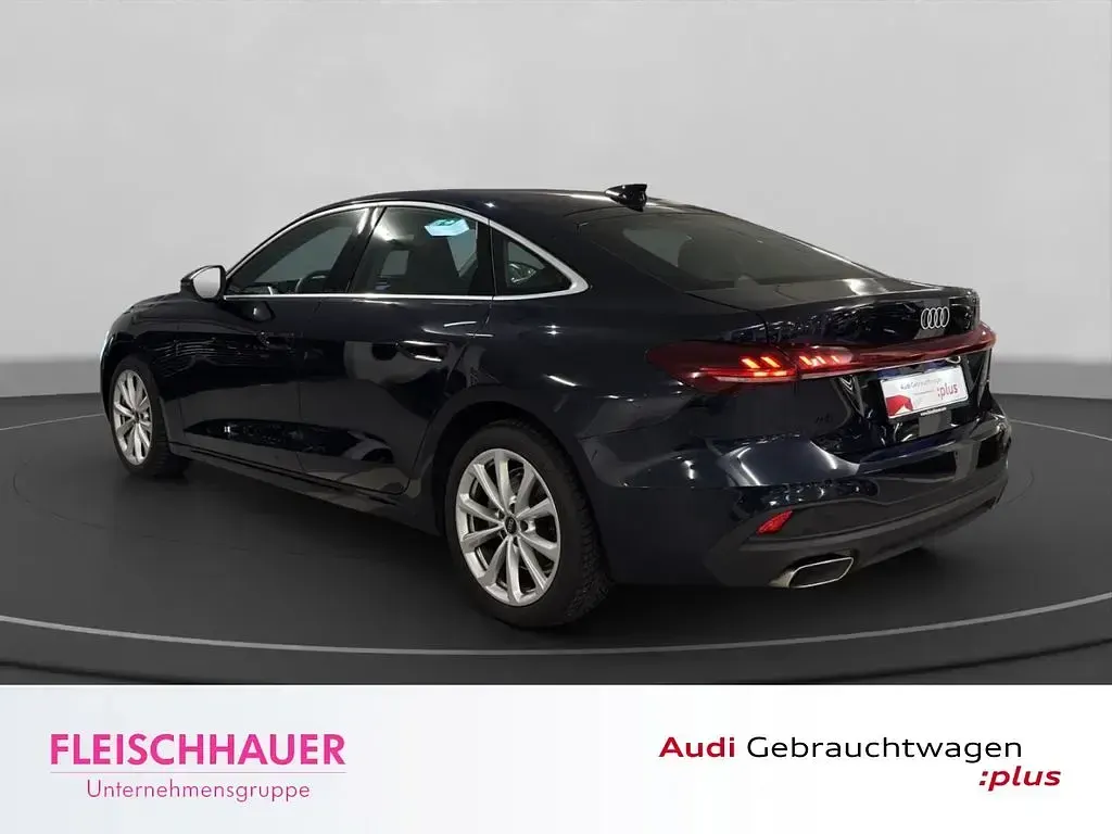 Gebraucht Audi A5 Sport 204 PS (150 kW) 2024 Blau Limousine