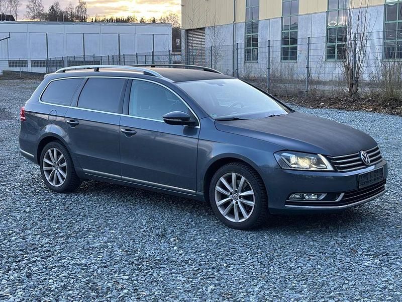 Gebraucht VW Passat Highline 170 PS (125 kW) 2011 Grau Kombi