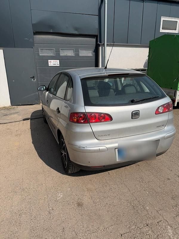 Gebraucht Seat Ibiza 90 PS (66 kW) 2004 Grau Kleinwagen