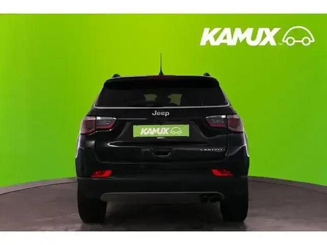 Gebraucht Jeep Compass Limited 140 PS (102 kW) 2019 Schwarz SUV