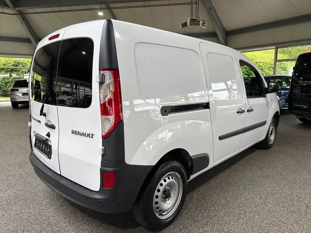 Gebraucht Renault Kangoo 116 PS (85 kW) 2022 Weiß Van / Kleinbus