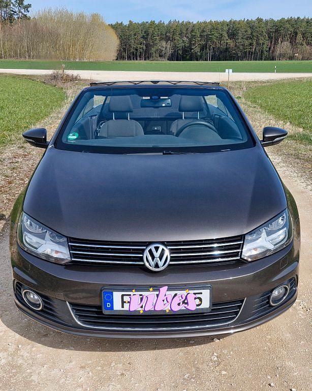 Gebraucht VW Eos 122 PS (89 kW) 2012 Braun Cabrio