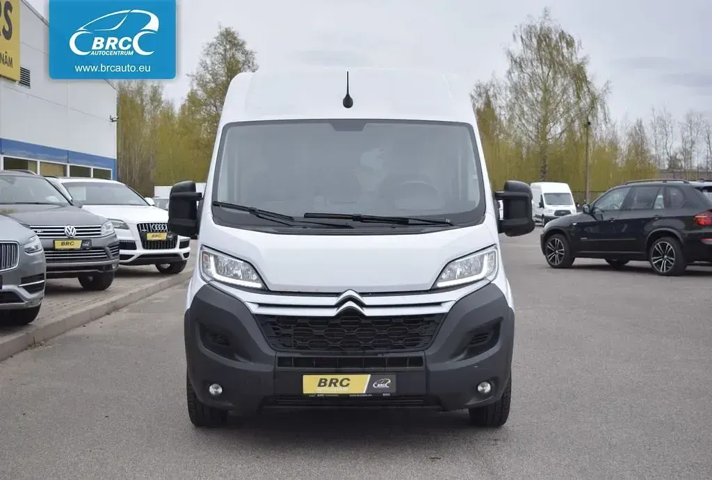Używany Citroën Jumper 140 KM (102 kW) 2022 Biały Minivan