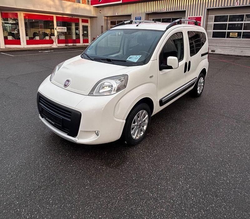 Gebraucht Fiat Qubo Trekking 75 PS (55 kW) 2012 Weiß Van / Kleinbus
