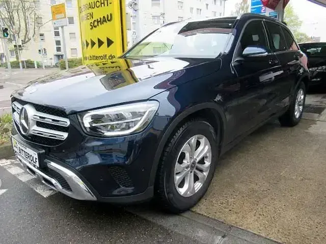 Gebraucht Mercedes GLC220 194 PS (142 kW) 2022 Blau SUV