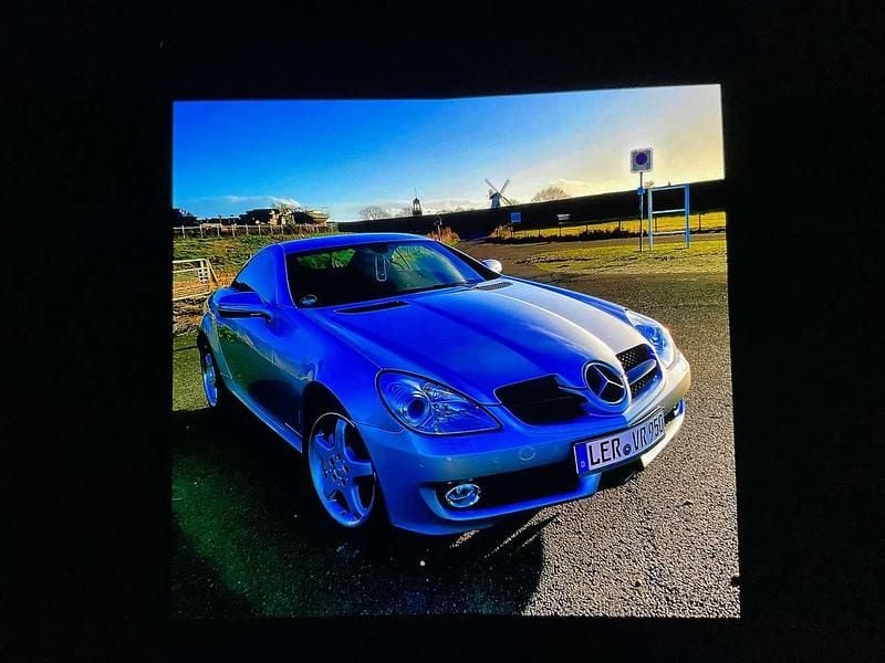 Silber Gebraucht 2008 Mercedes SLK350 Cabrio | 15.900 € (Fairer Preis) - Bild 1/4