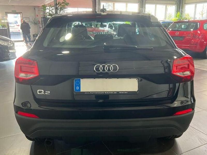 Gebraucht Audi Q2 Comfort 116 PS (85 kW) 2020 Brillantschwarz SUV