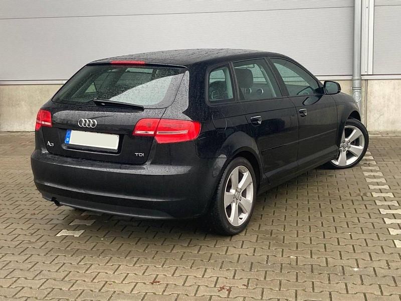 Gebraucht Audi A3 Ambition 140 PS (102 kW) 2011 Schwarz Kombi