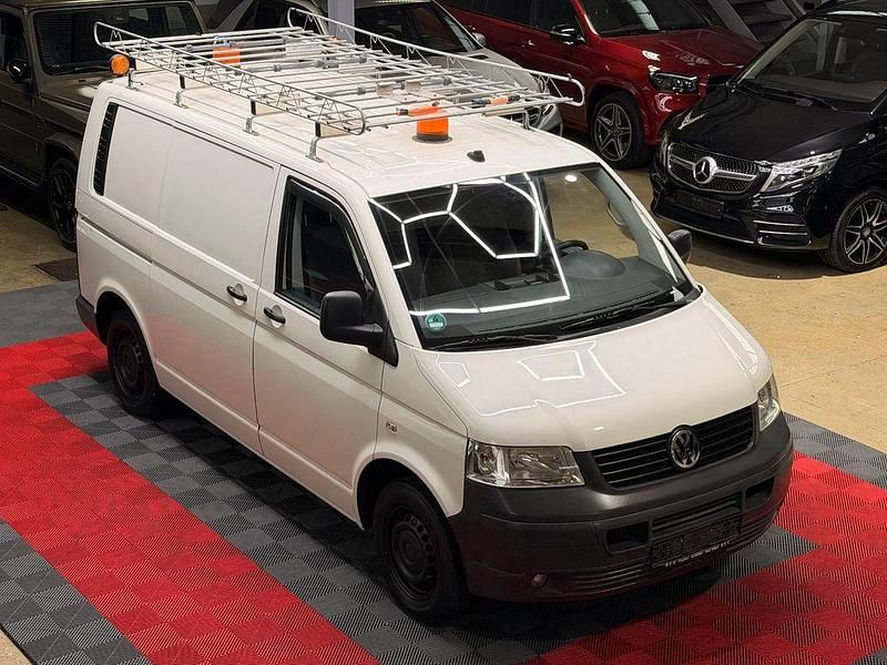 Grau Gebraucht 2009 VW T5 Van | 8.888 € (Guter Preis) - Bild 1/4