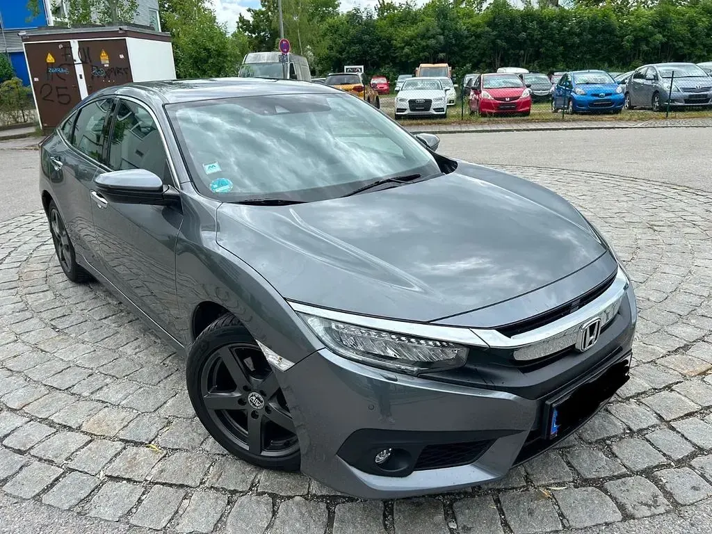 Gebraucht Honda Civic Executive 182 PS (133 kW) 2018 Grau Limousine