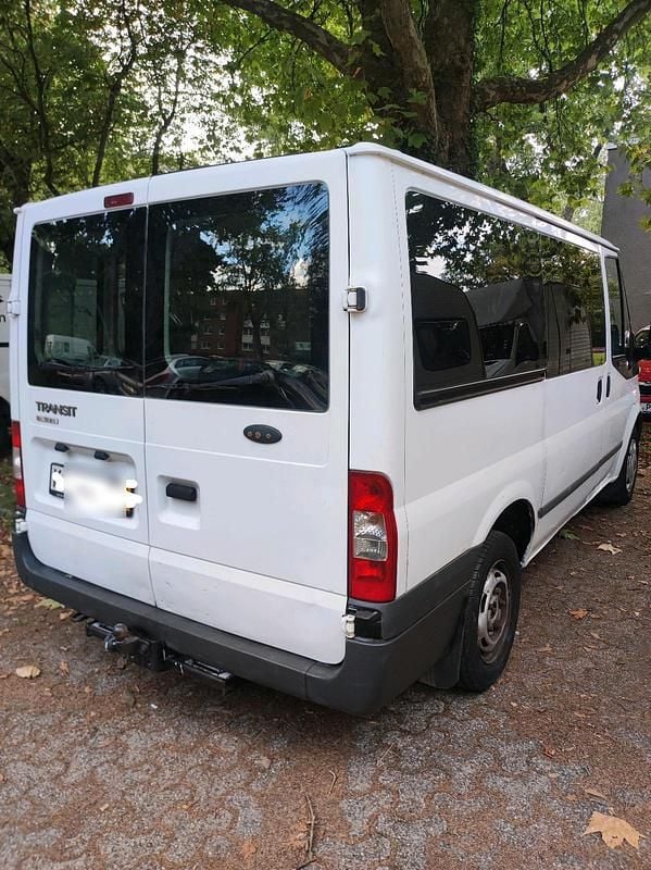 Weiß Gebraucht 2012 Ford Transit Kombi | 2.999 € (Superpreis) - Bild 1/4