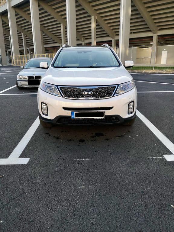 Weiß Gebraucht 2014 Kia Sorento Spirit SUV | 14.500 € (Guter Preis) - Bild 1/4