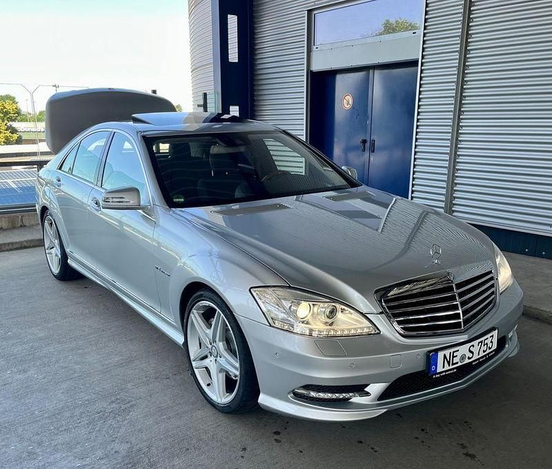 Schwarz Gebraucht 2010 Mercedes S500 Limousine | 18.750 € (Fairer Preis) - Bild 1/4