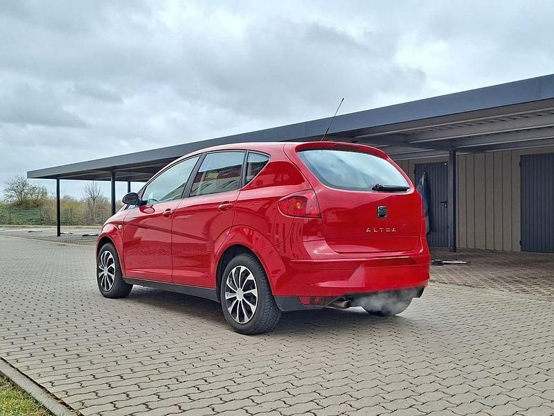 Gebraucht Seat Altea 102 PS (75 kW) 2004 Rot Van / Kleinbus