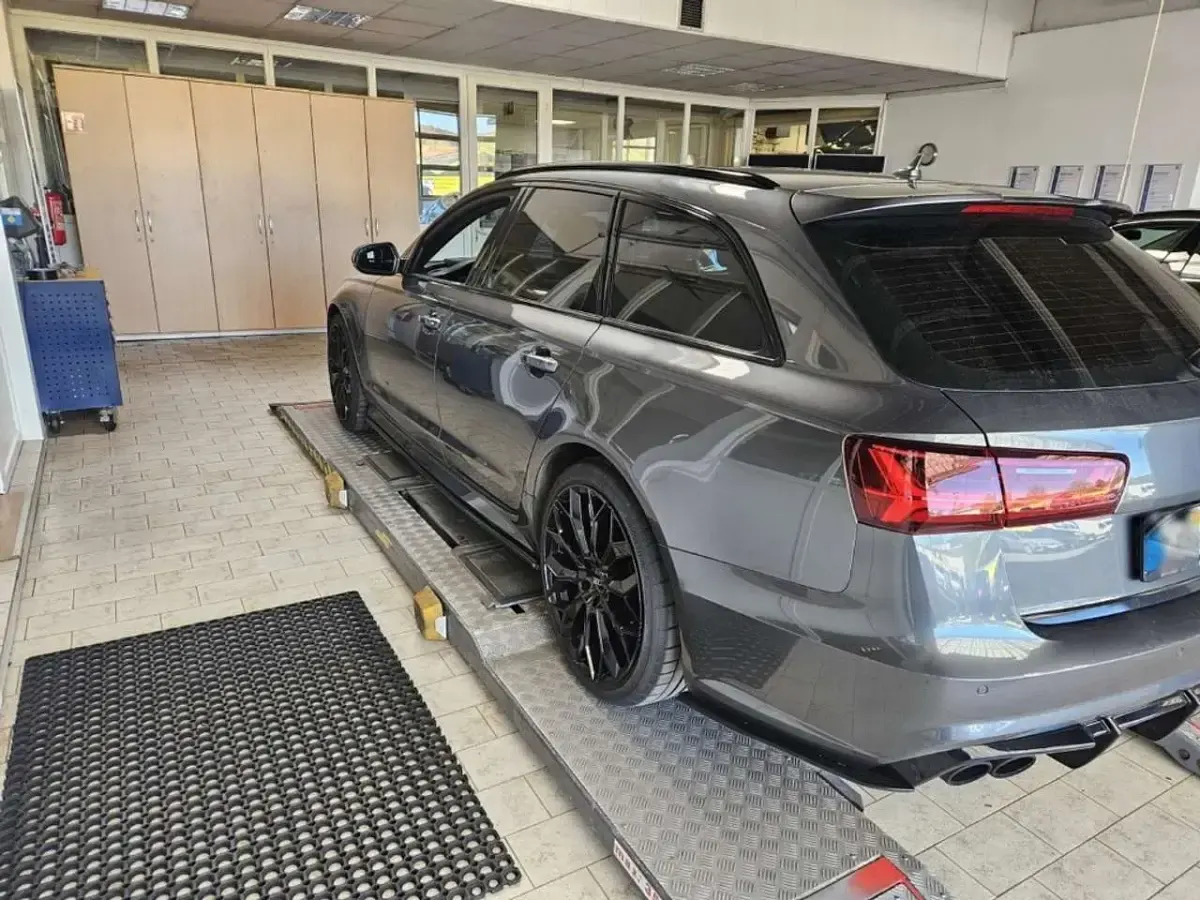 Usata Audi S6 450 CV (330 kW) 2017 Grigio Station wagon