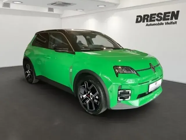 Gebraucht Renault 5 E-Tech Komfort 110 kW (150 PS) 2022 Andere farbe Kleinwagen