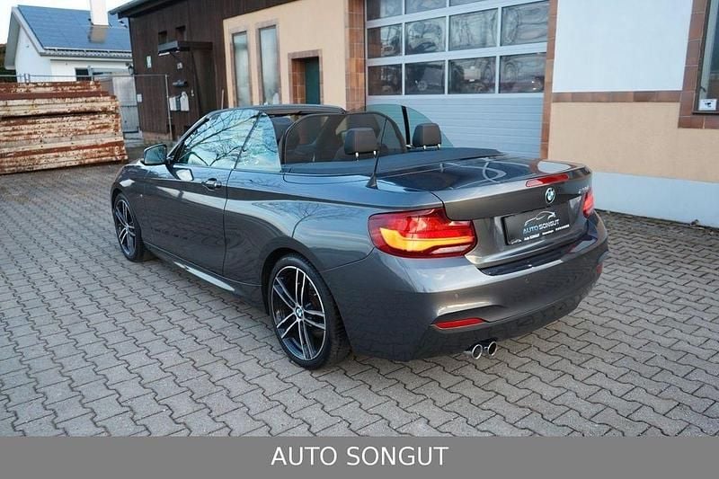 Gebraucht BMW 230 M Sport 252 PS (185 kW) 2021 Grau Cabrio