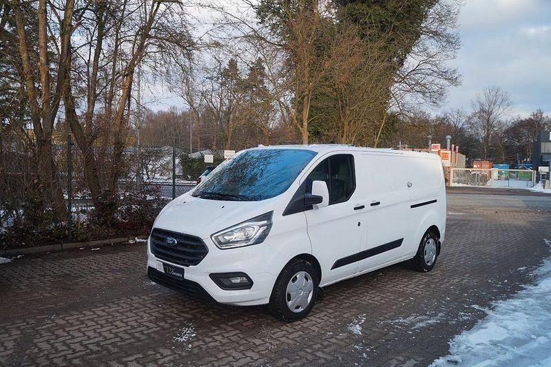 Gebraucht Ford Transit Custom 131 PS (96 kW) 2020 Weiß Van / Kleinbus