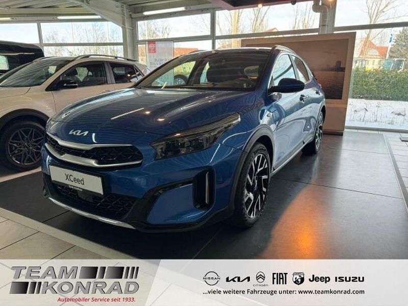 Neu Kia XCeed Vision 150 PS (110 kW) 2025 Blau SUV
