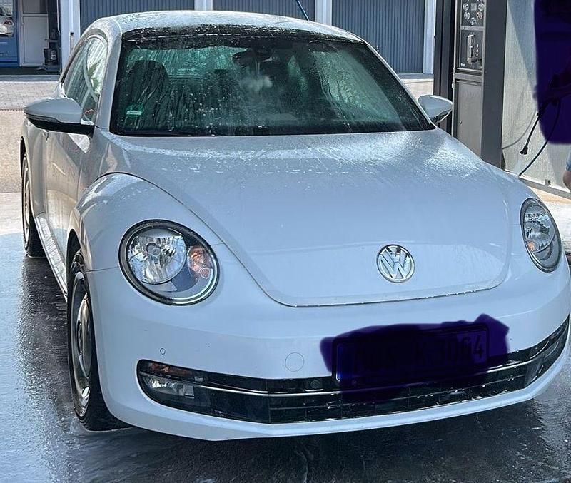 Weiß Gebraucht 2014 VW Beetle Cup Limousine | 7.700 € (Guter Preis) - Bild 1/4