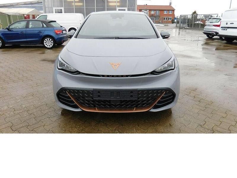 Gebraucht Cupra Born 150 kW (204 PS) 2023 Vaporgraugrau Kleinwagen