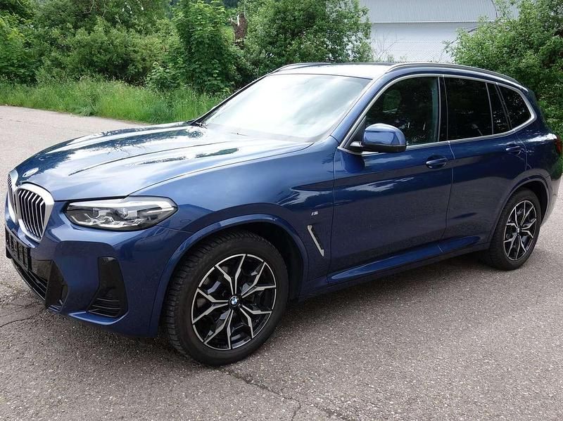 Phytonicblau metallic Gebraucht 2022 BMW X3 M Sport SUV | 41.000 € (Fairer Preis) - Bild 1/4
