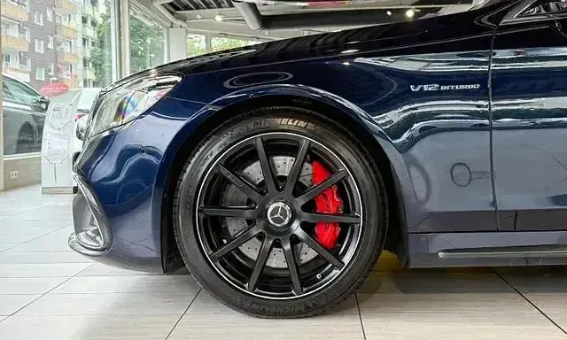 Gebraucht Mercedes S65 AMG AMG 630 PS (463 kW) 2019 Cavansitblau  metalliclack Limousine