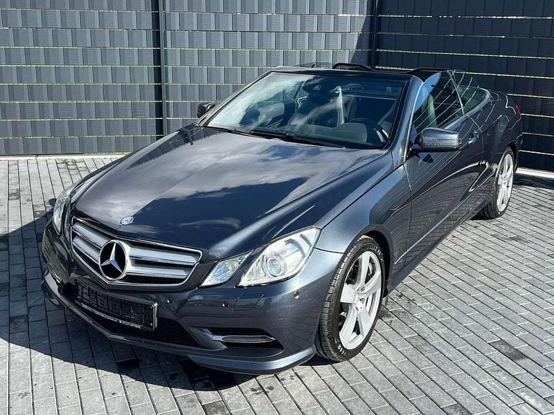 Gebraucht Mercedes E220 AMG 170 PS (125 kW) 2013 Grau Cabrio