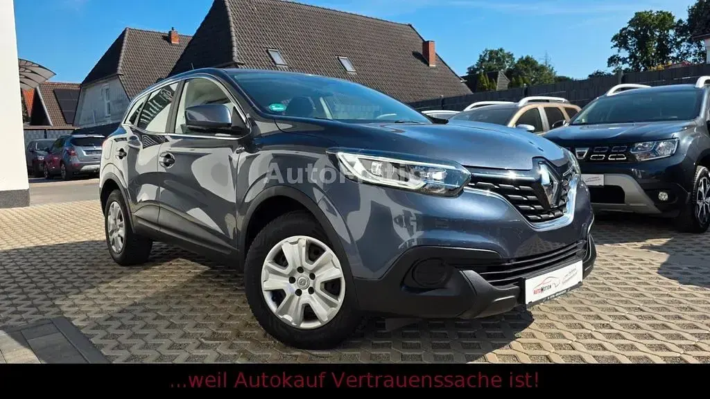 Gebraucht Renault Kadjar Life 131 PS (96 kW) 2017 Grau SUV