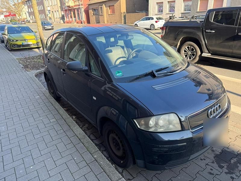 Gebraucht Audi A2 75 PS (55 kW) 2001 Schwarz Kleinwagen