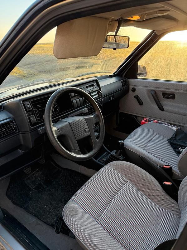 Gebraucht VW Golf III 70 PS (51 kW) 1991 Silber Kleinwagen