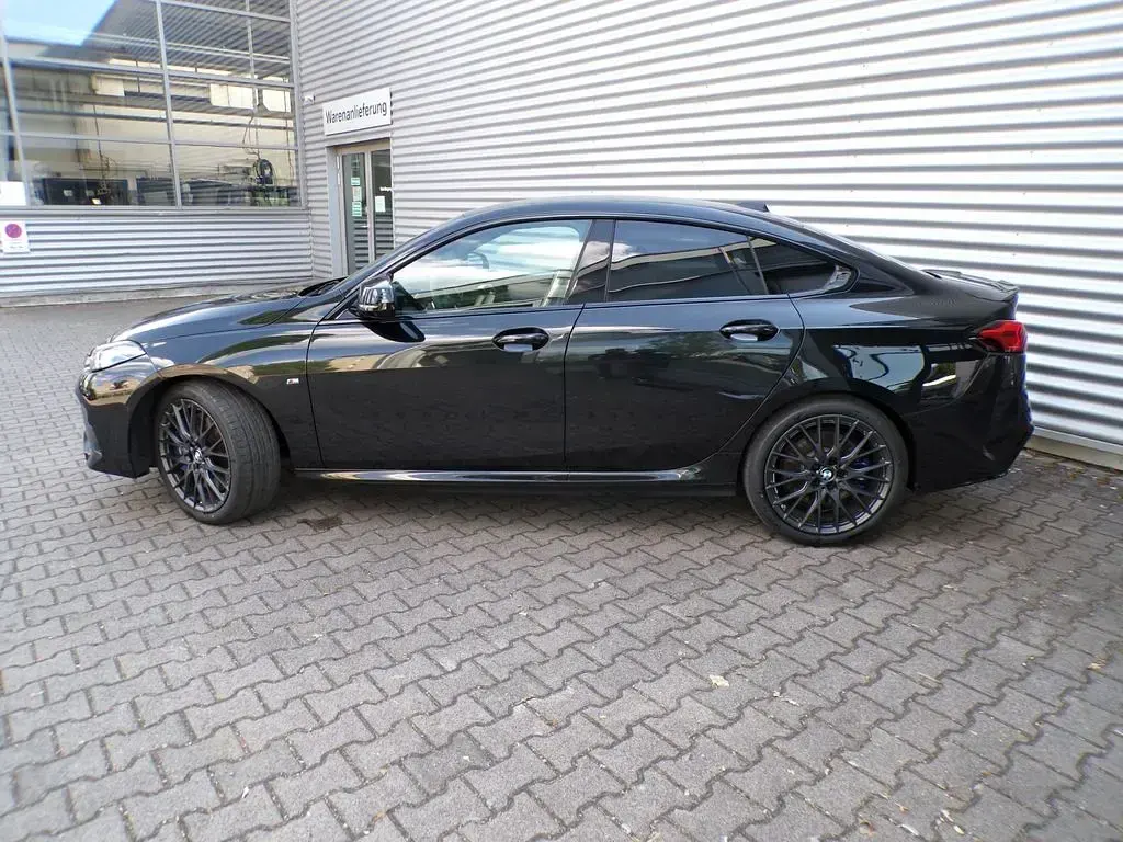 Gebraucht BMW M235 Performance 300 PS (220 kW) 2025 Schwarz Coupé